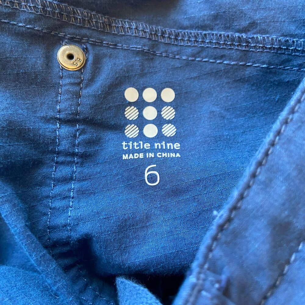 Title Nine Women's Blue Pants - Picture 3 of 8